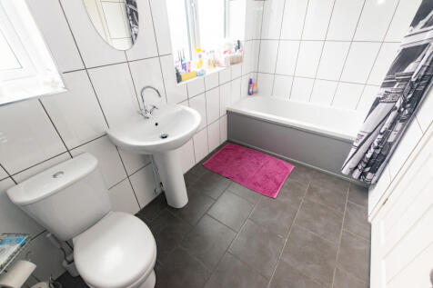 bathroom1