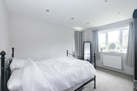 bedroom2manor