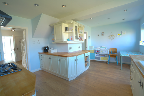 25kitchen