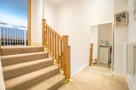 flat24oldschoolhouse6