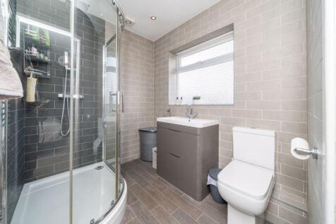 BEDROOM 1 EN-SUITE