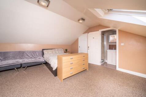 LOFT CONVERSION BEDROOM 5