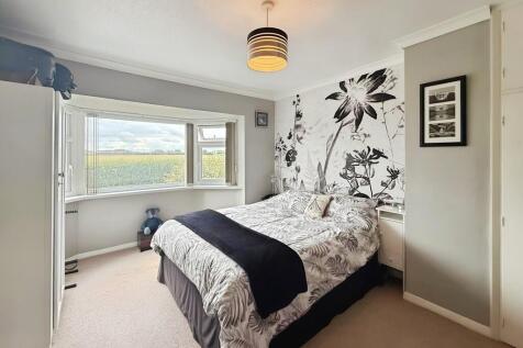 44a674cf-WhatsApp...