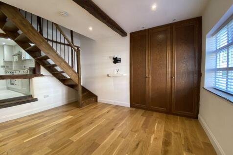 Lounge 2