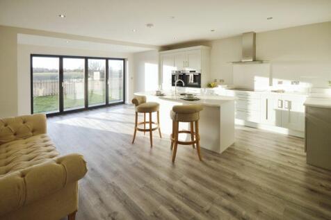 Open plan kitchen/living/dining