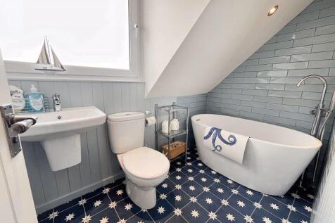 Second floor bathroom