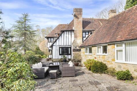 Tudor Manor