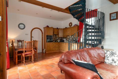 Holiday Let (The Chapel)-17.jpg