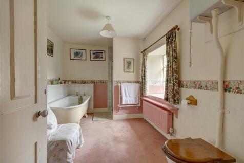 240412RanburyFarmhouse-1045.jpg
