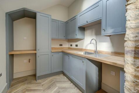 241111MichaelsBarns2-1036.jpg