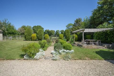 250512LittleCourt-1010.jpg