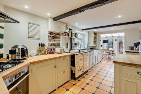 Kitchen/Bfast Room