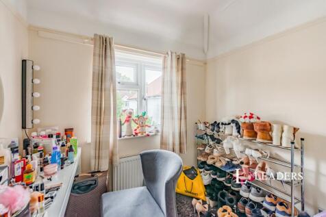 ad6de23b-ab04-4ee9-9