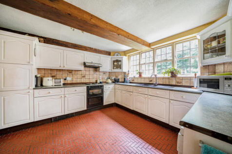 1314897-11-685ae4...