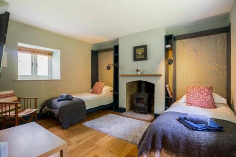 Bedroom 4/Snug