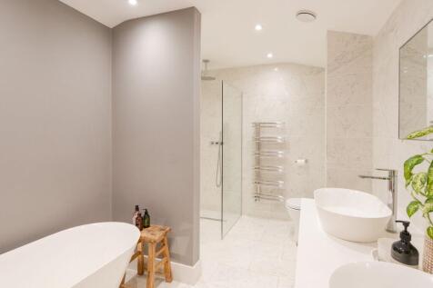 Principal Ensuite