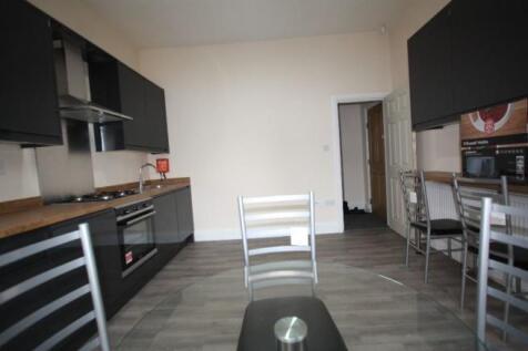 5 bedroom apartment to rent