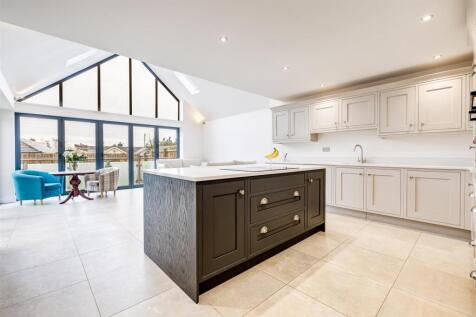 Hall Farm Close, Packington