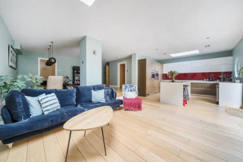 1296782-16-682f69...