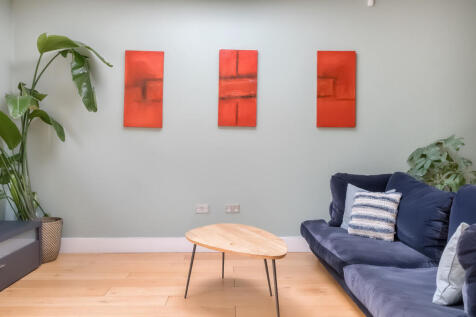 1296782-21-682f69...