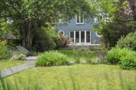 1296782-8-682f68b...