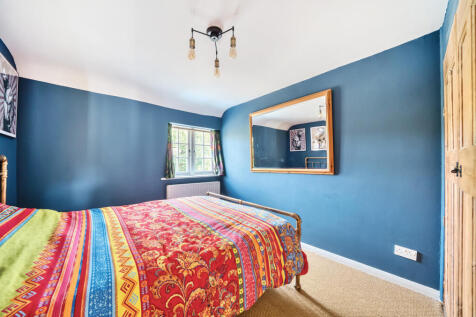 1327659-8-687a2dd...