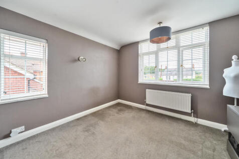 1327928-23-6883af...