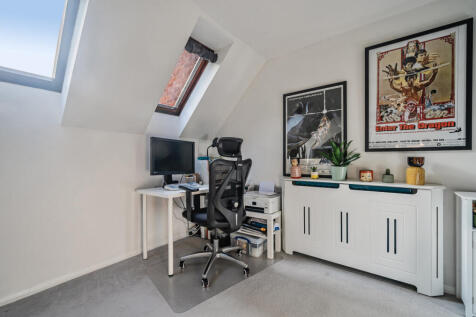 1343859-5-68aded7...