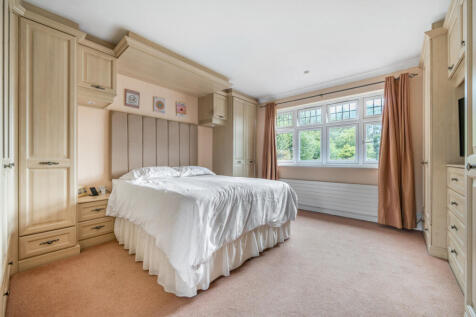 1345481-32-68b726...