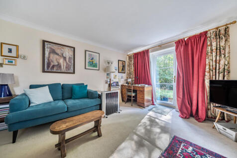 1349913-8-68c03f4...