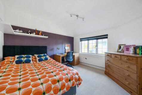 1360089-46-68daae...