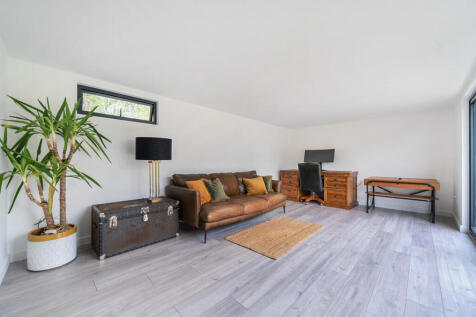 1364699-24-68e93e...