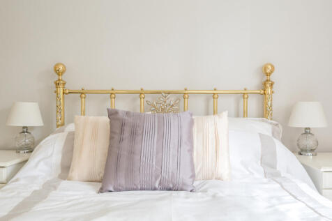 1364716-27-68f236...