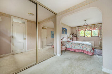 1369036-25-68f224...