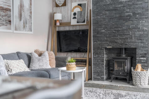 1382641-15-6925c5...