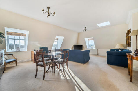 1386720-19-692ee4...