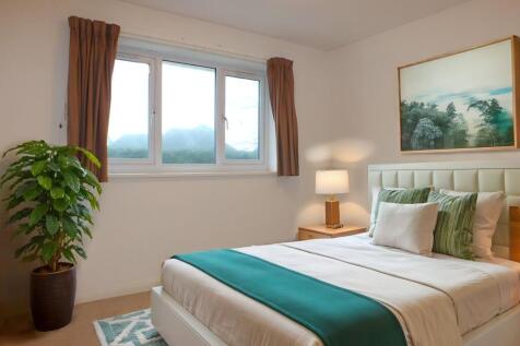 3 Generous Bedrooms on the First Floor