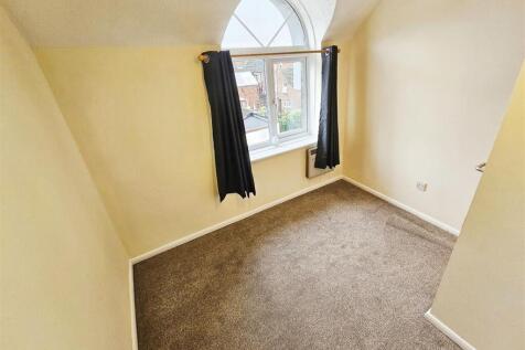 www.primechoiceproperties.co.uk - Eskdaill Place -