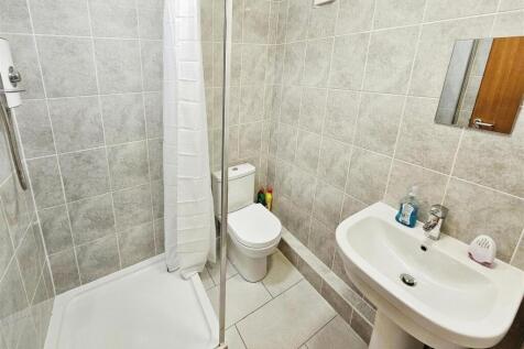 www.primechoiceproperties.co.uk - Eskdaill Place -