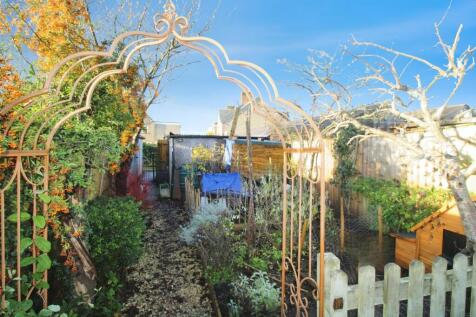 Bottom Section Rear Gardens