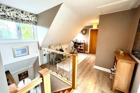 First floor landing