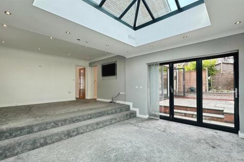 e8eaefe9--46B2-B4B5-B88A6001860A-66192-000015641F1