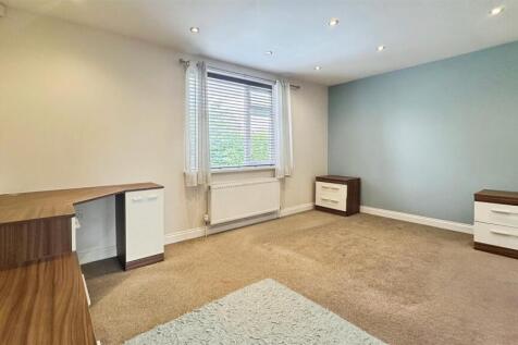 4080a209--4150-A654-A98B6D2F4B38-66192-000015641EA