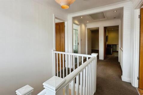 65918c99--4D62-BA39-7ACA511DDFDD-66192-000015641ED