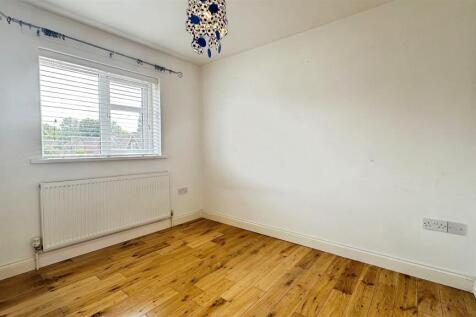 fe93a6e9--48A8-94B8-DA6AD1115F27-66192-000015641DF