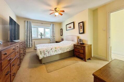 fa029edf--4DB1-BC55-E85169EA039B-34028-00000BA4FCE