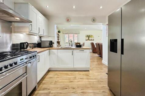 17c5994a--46F8-AD0B-FE3AE766A078-32245-00000B487D7