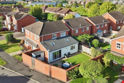 6f169906--4C73-8A80-EB587599B745-34028-00000BA5F0E