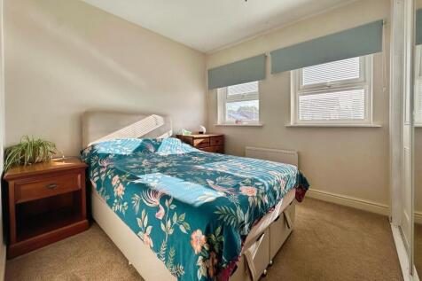 13de5a76--4EEF-8A8C-2E17E571A850-34028-00000BA4FBE