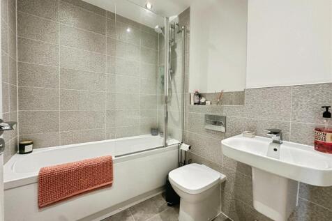 40e2bd5c--47AB-A71D-661D9ABE4796-34028-00000BA8AA5